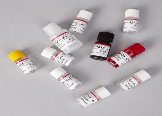 Produits médicaux Appareil HBsAb ELISA Ensembles de test de réactifs multijoueurs