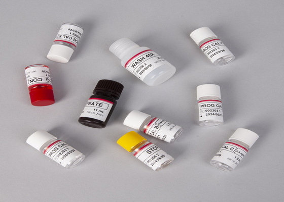 Produits médicaux Appareil HBsAb ELISA Ensembles de test de réactifs multijoueurs