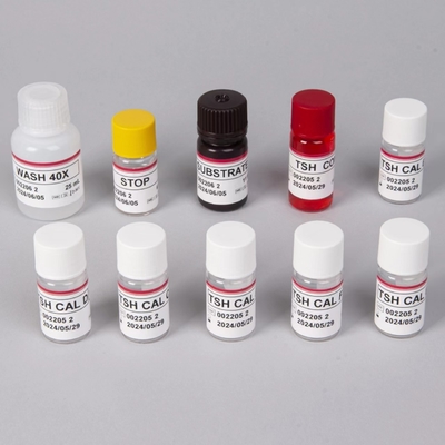 Test de haute précision chez le patient de l'hormone thyroïde-stimulante TSH Thyrotropin Elisa