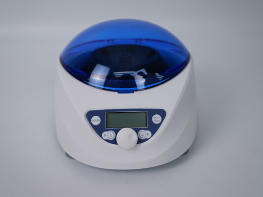 Équipement de laboratoire médical Centrifugeuse à basse vitesse conçue pour améliorer le laboratoire