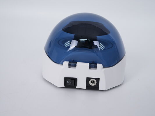 Équipement de laboratoire médical Centrifugeuse à basse vitesse conçue pour améliorer le laboratoire
