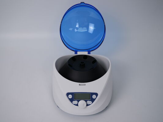 Équipement de laboratoire médical Centrifugeuse à basse vitesse conçue pour améliorer le laboratoire